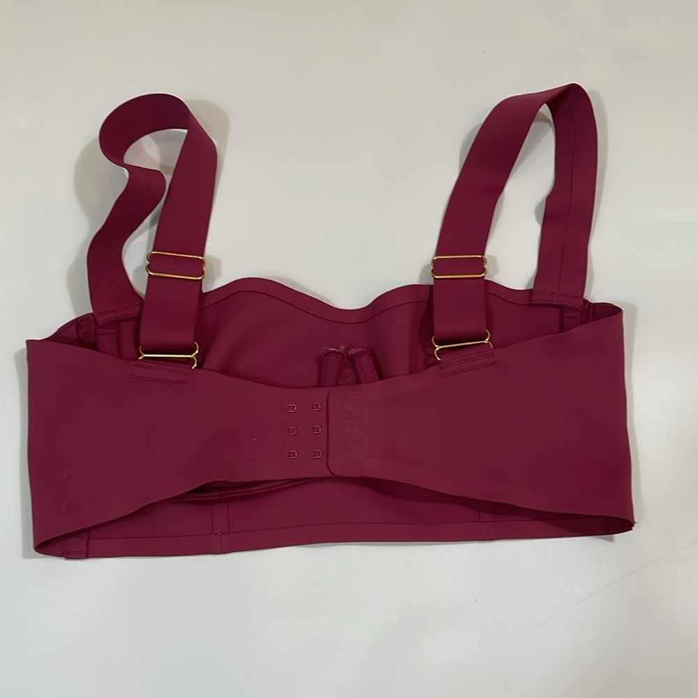 Free People Bra Size S Underwire With Wide Adjustable Straps EUC - Picture 2 of 8